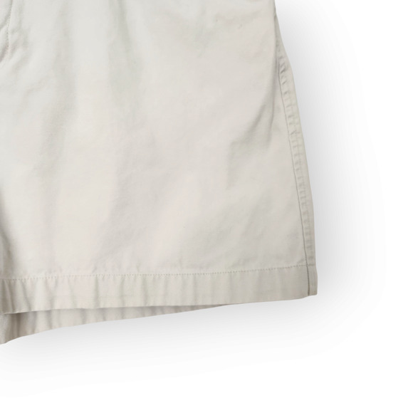 Vintage Dockers High Waisted Khaki Shorts 16 - Picture 7 of 7